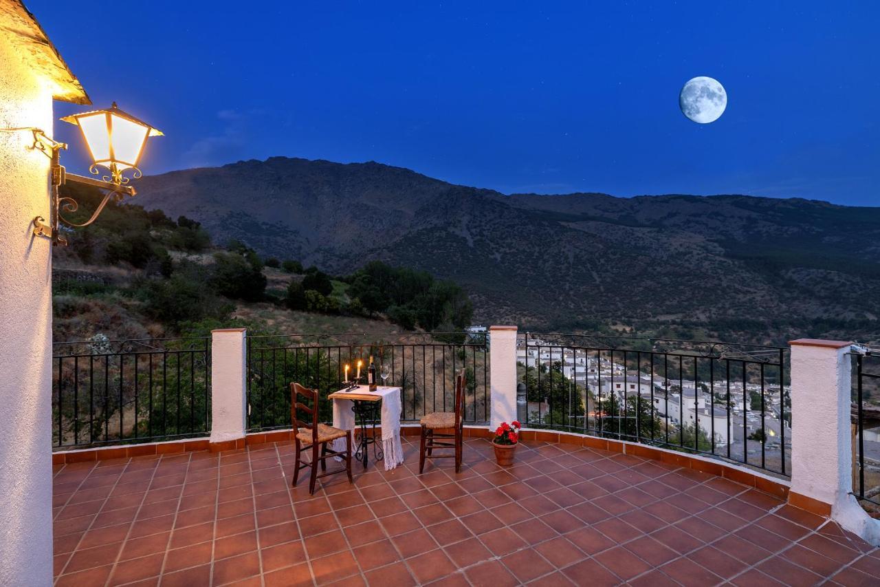 Casa Rural El Fuerte De Atabuey Trevélez Extérieur photo