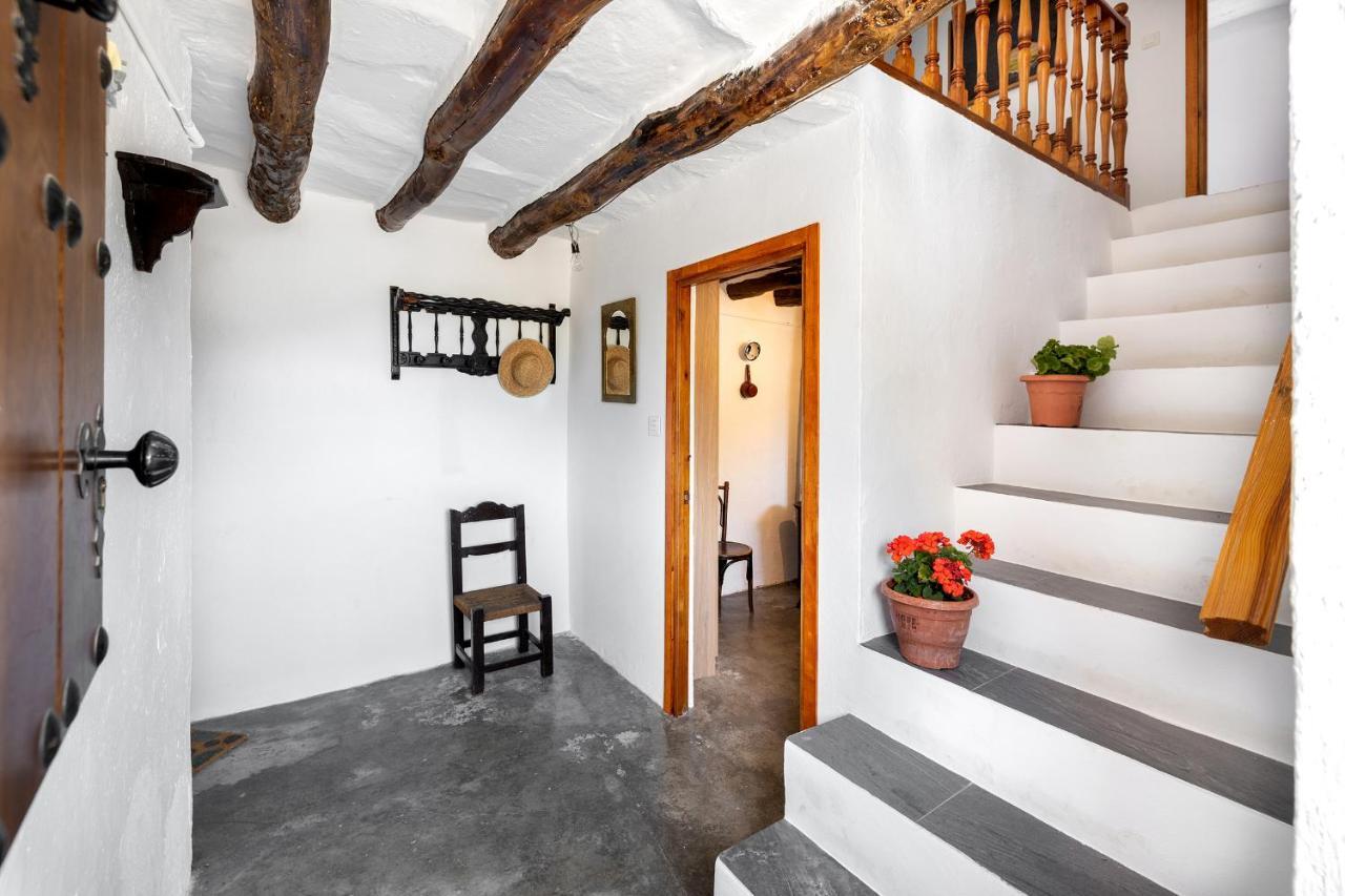 Casa Rural El Fuerte De Atabuey Trevélez Extérieur photo